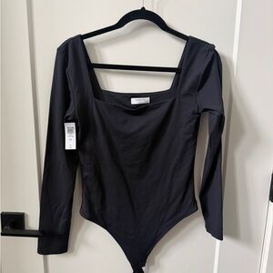 Aritzia Babaton Long Sleeve Bodysuit